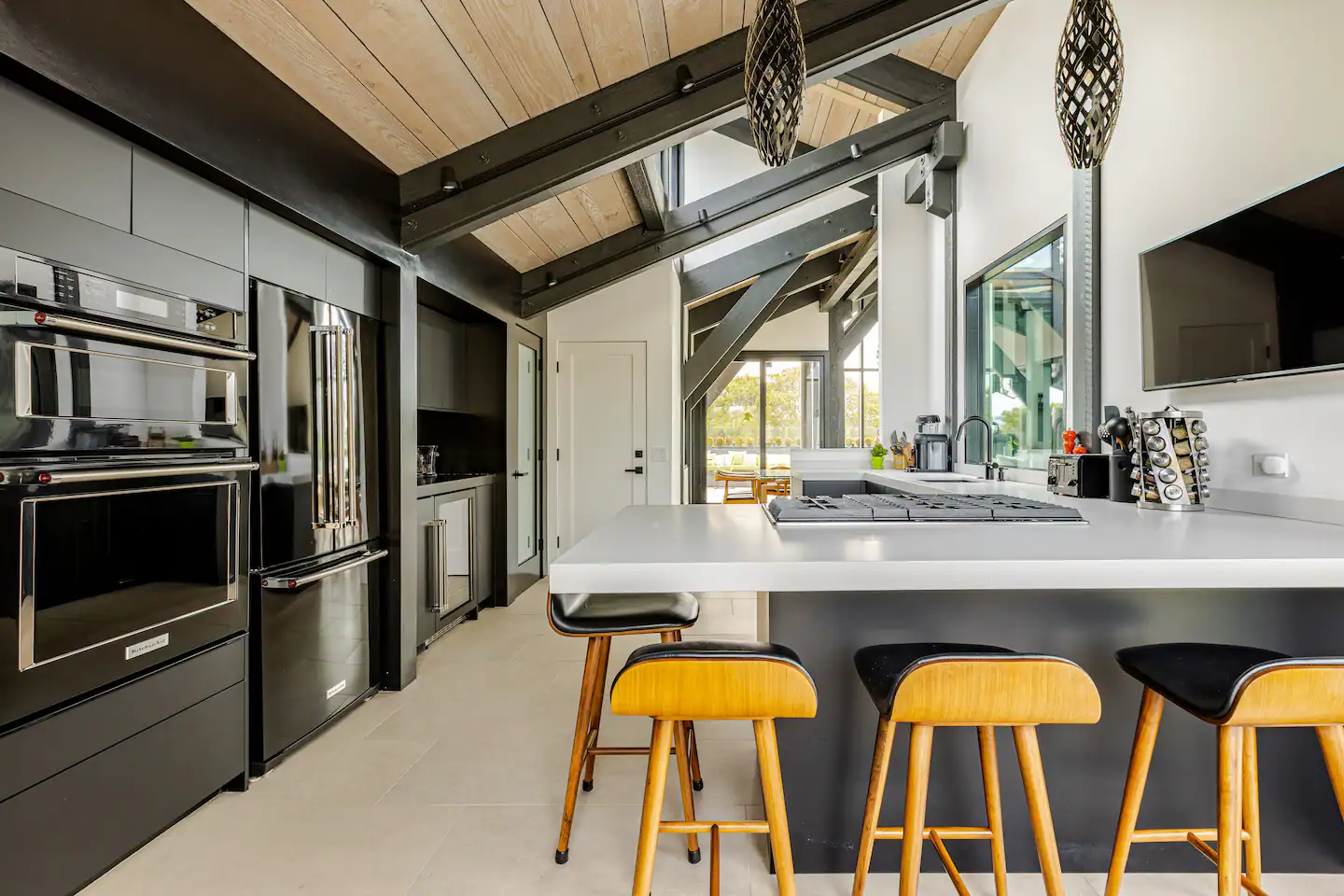 Kitchen island